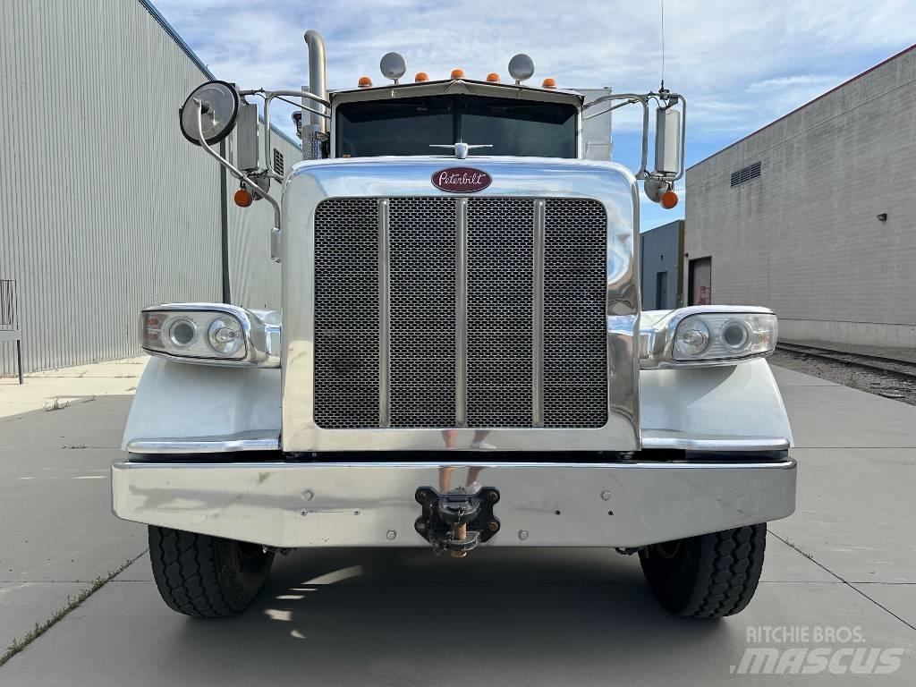 Kenworth 367 Самоскиди
