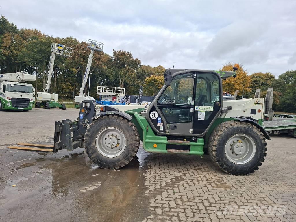Merlo P 75.9 Телескопічні підйомники