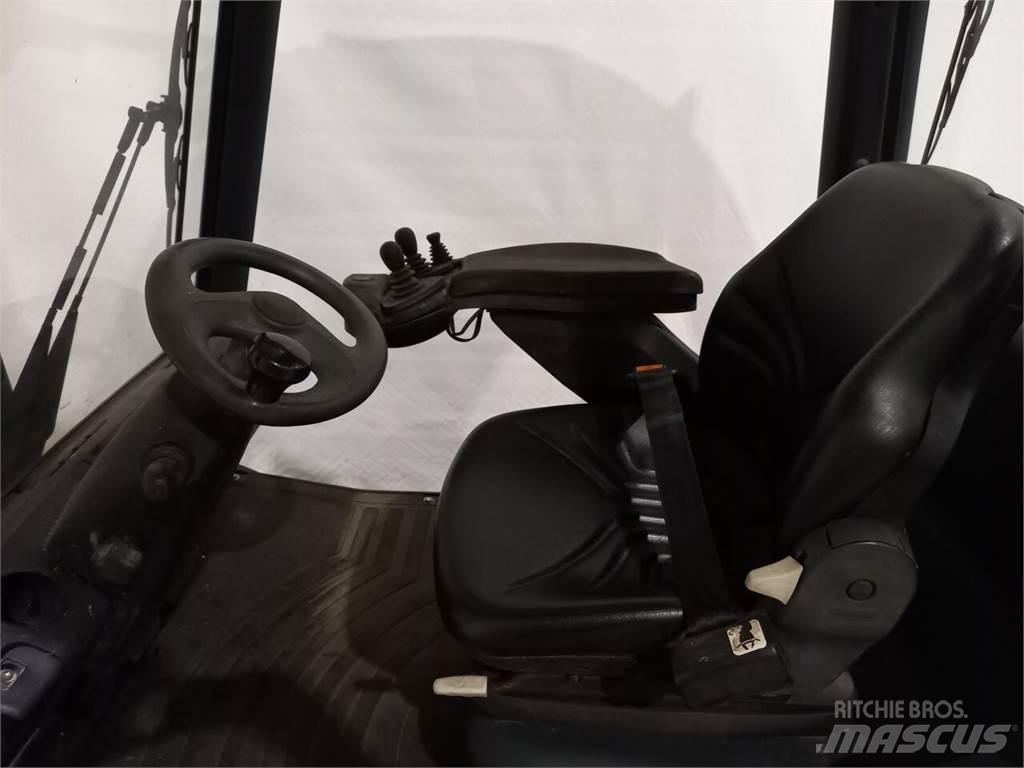 Linde H25D Дизельні навантажувачі