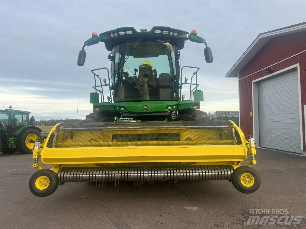 John Deere 9700i Кормозбиральні комбайни