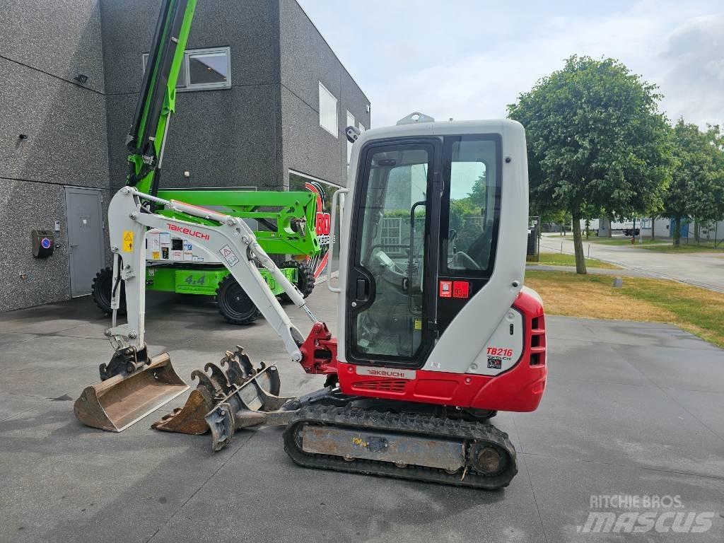Takeuchi TB 216 Міні-екскаватори < 7т