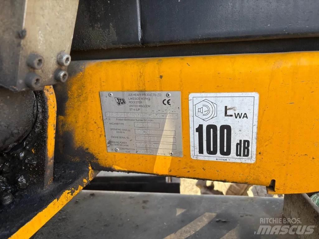 JCB JS145W Колісні екскаватори