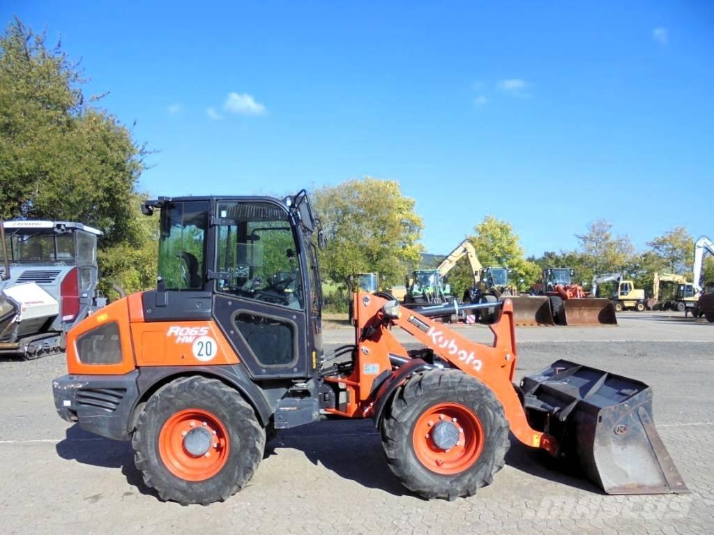 Kubota R 065 Фронтальні навантажувачі