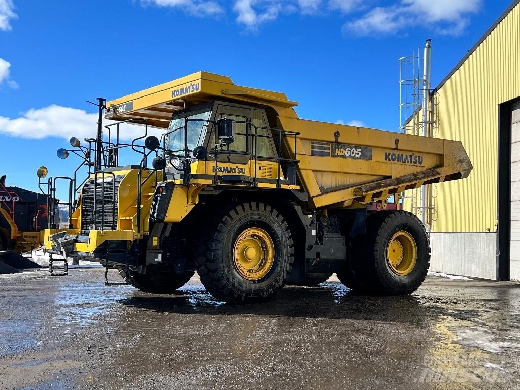 Komatsu 605-8 Кар`єрні самоскиди