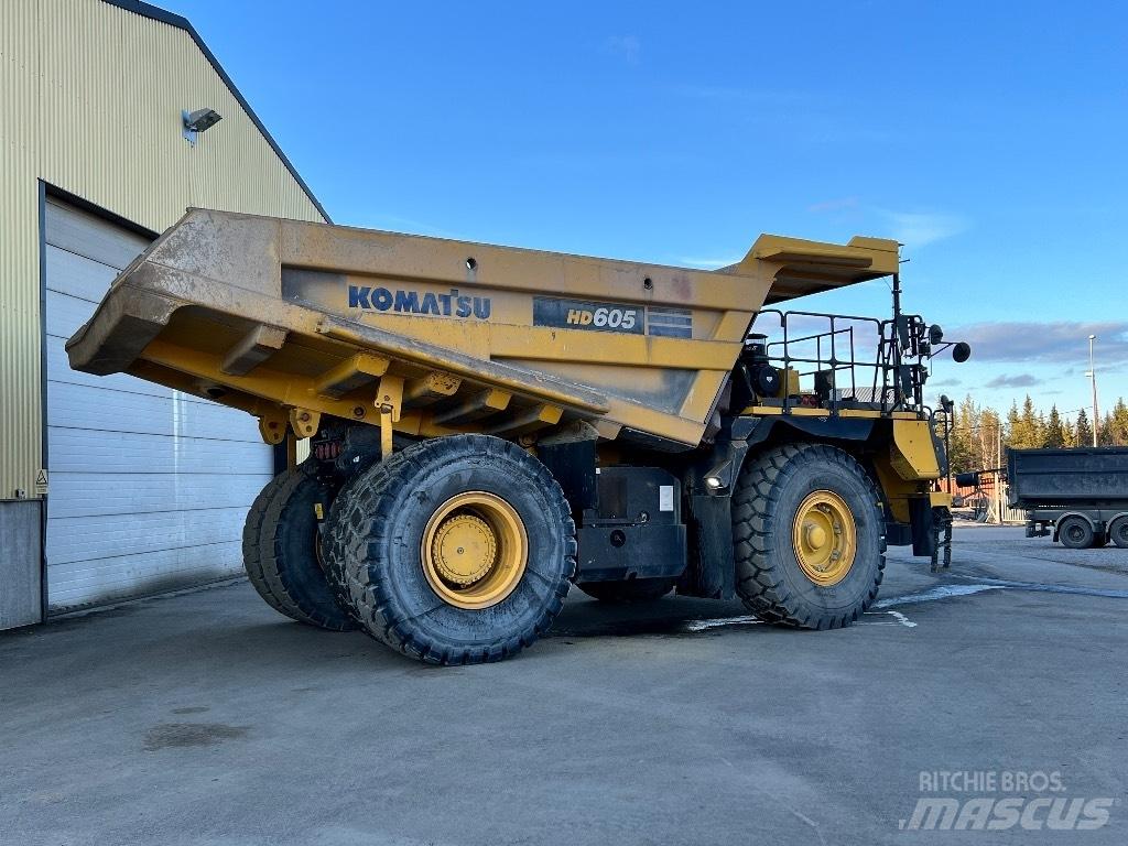 Komatsu 605-8 Кар`єрні самоскиди