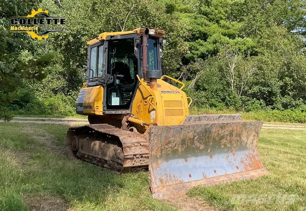 Komatsu D 39 EX Гусеничні бульдозери