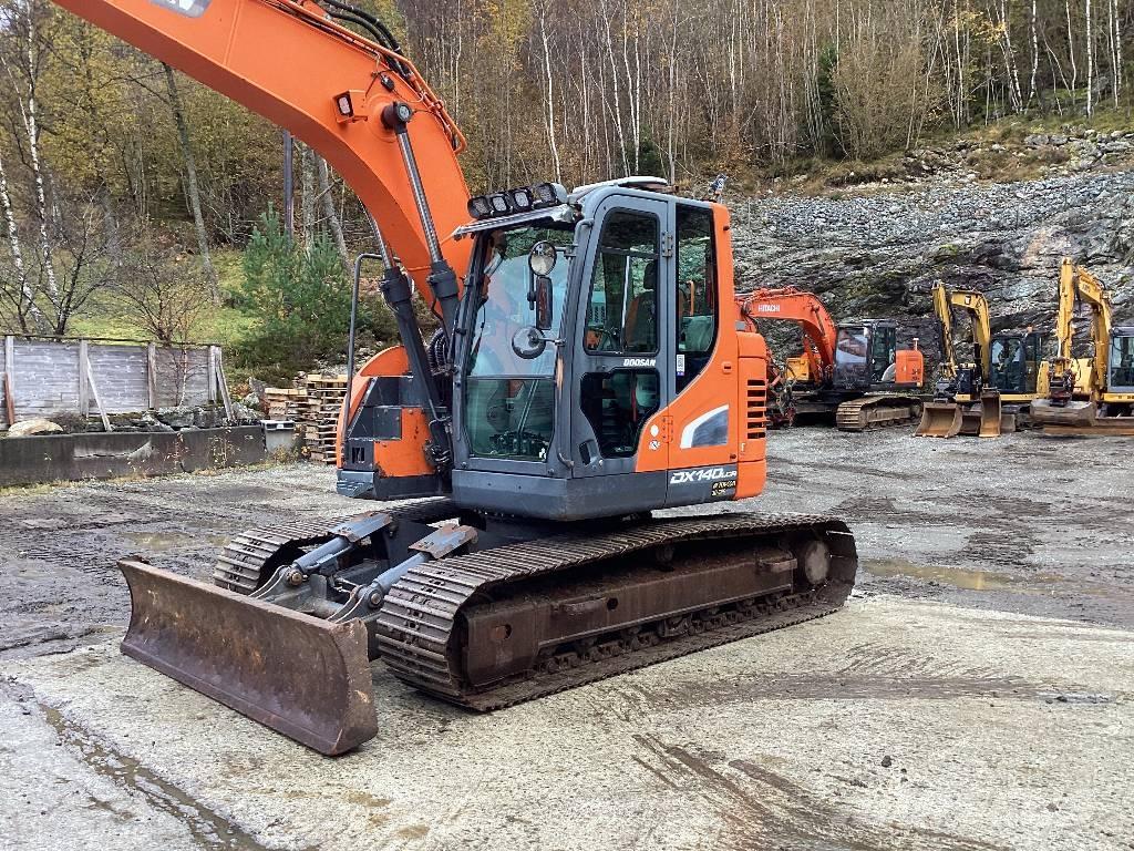 Doosan DX140LCR-5 Гусеничні екскаватори