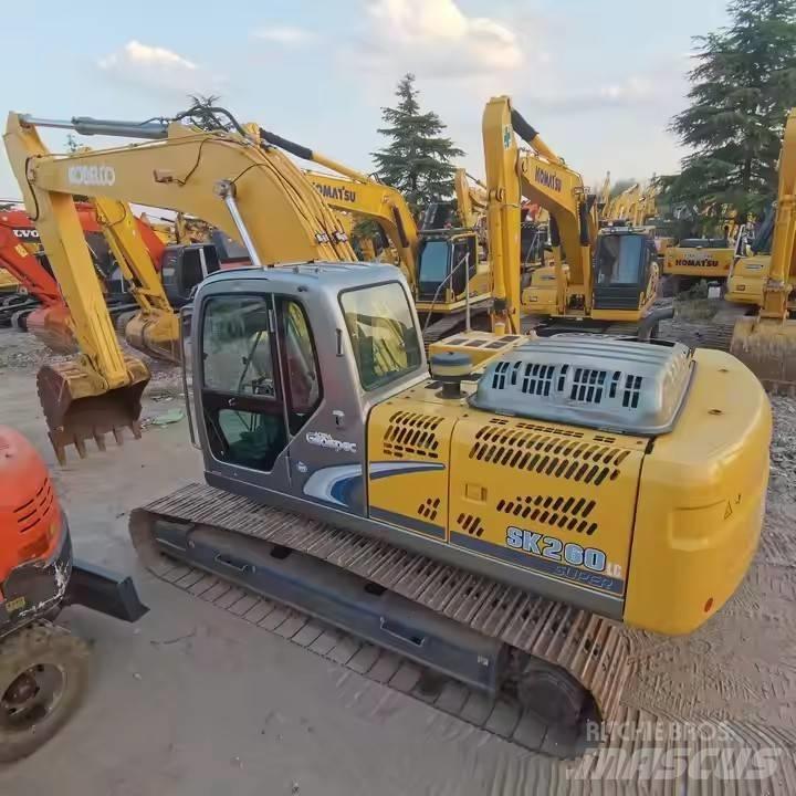 Kobelco SK260 Гусеничні екскаватори
