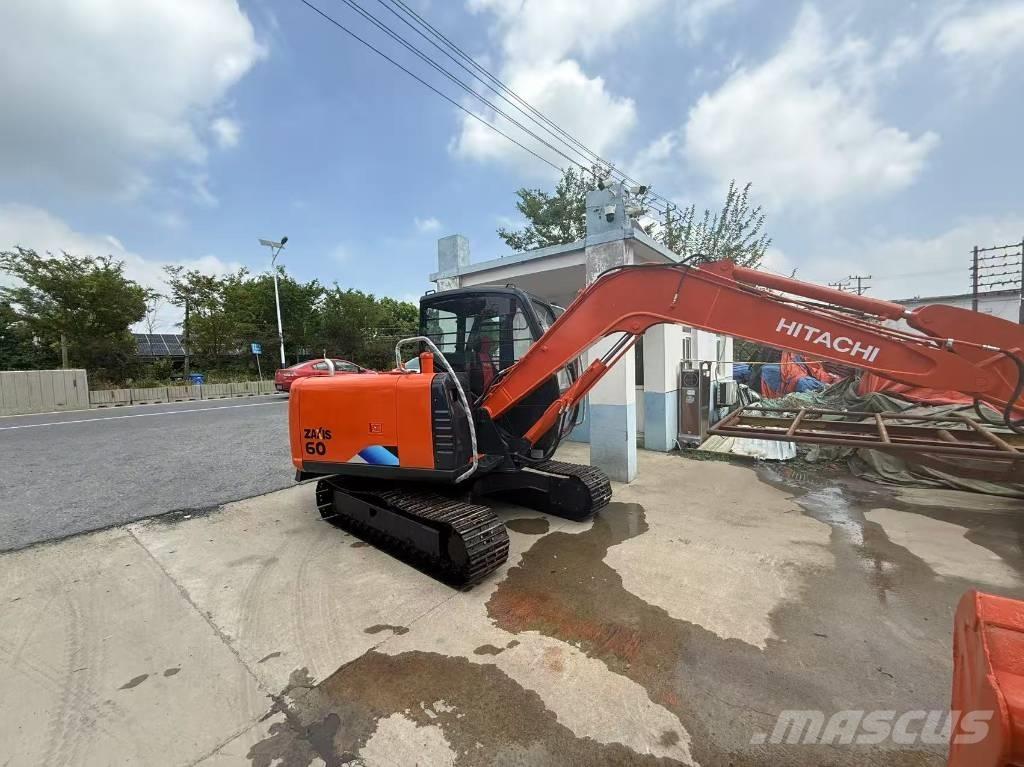 Hitachi Zaxis 60 Гусеничні екскаватори