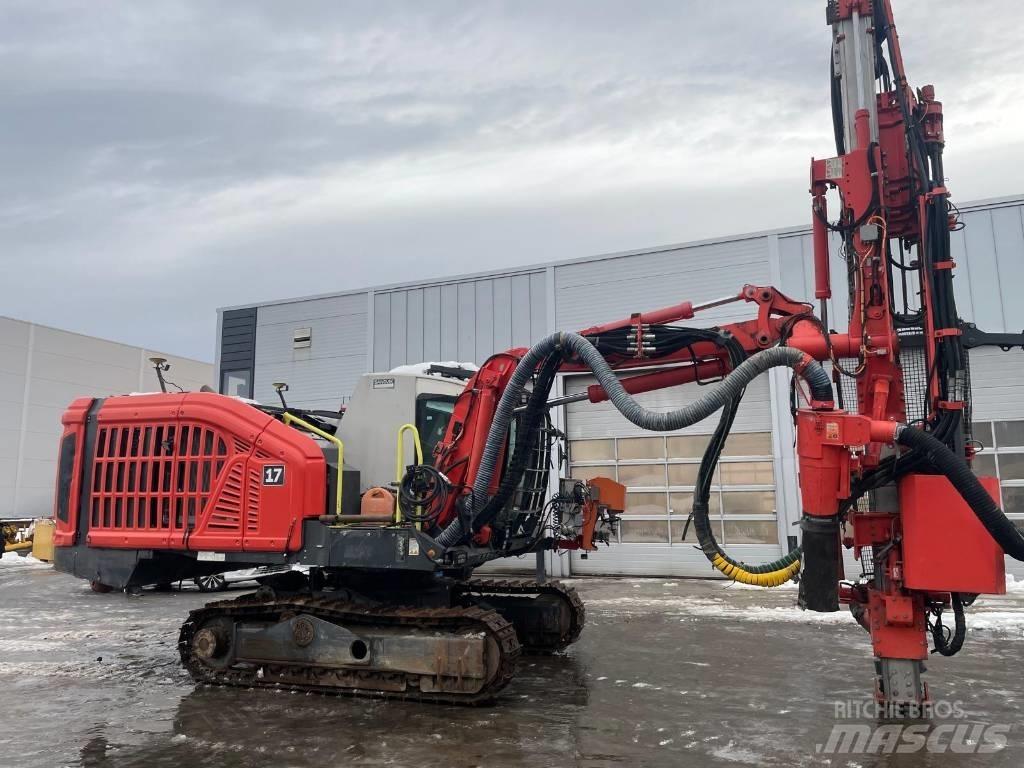 Sandvik DX800i Свердлильні установки