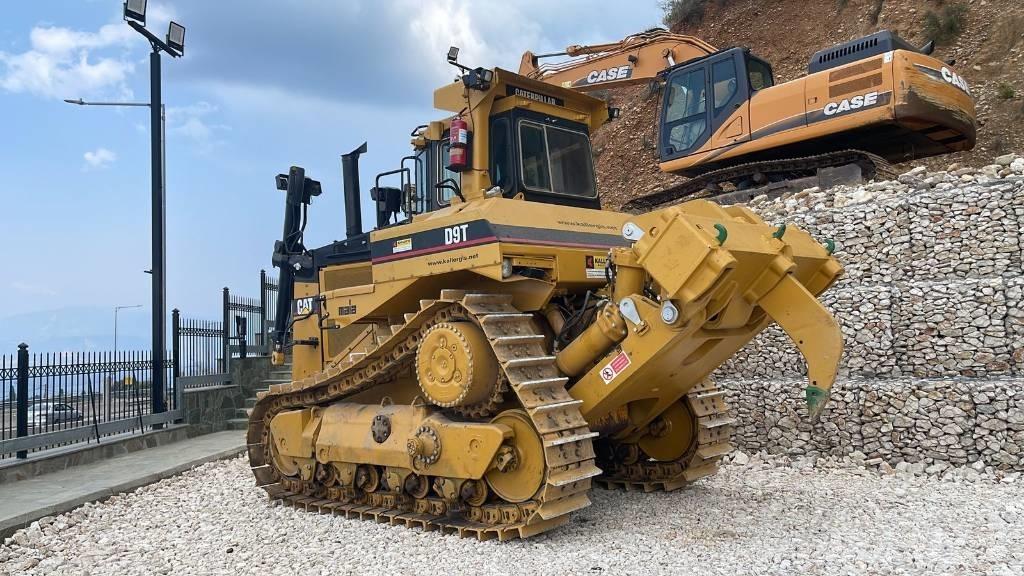 CAT D 9 N Гусеничні бульдозери