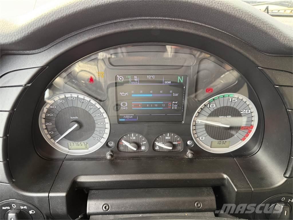 Iveco AS280 6X2 Вантажівки з гаковим підйомом