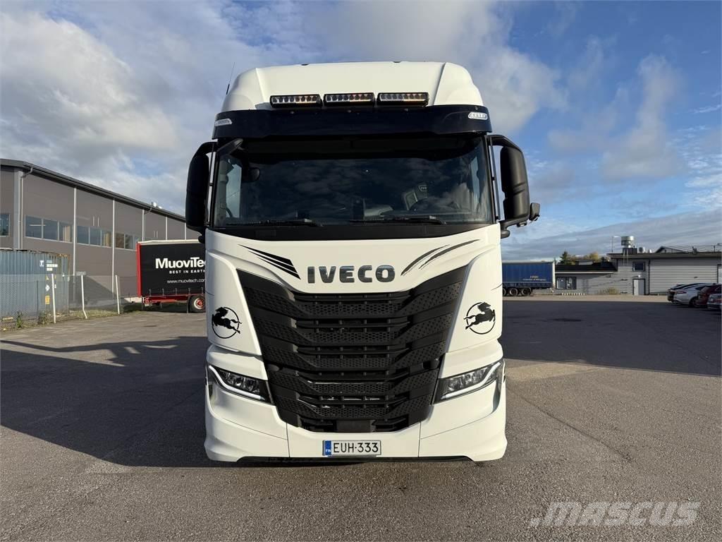 Iveco AS280 6X2 Вантажівки з гаковим підйомом
