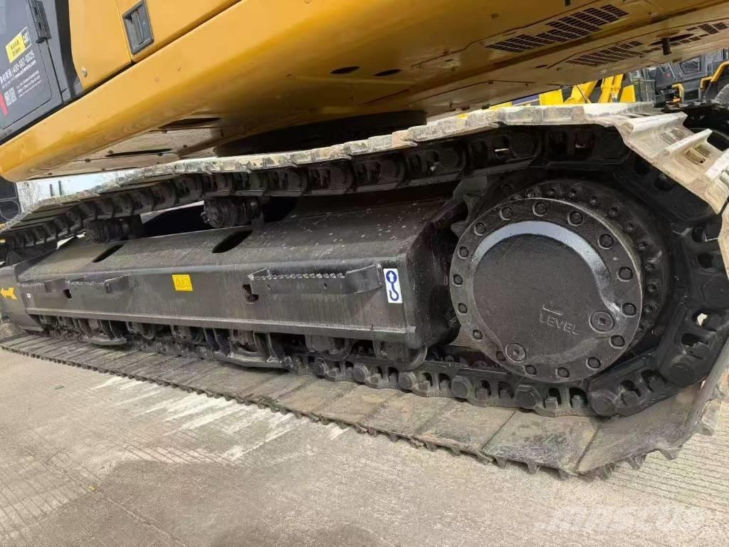 CAT 323GC Гусеничні екскаватори