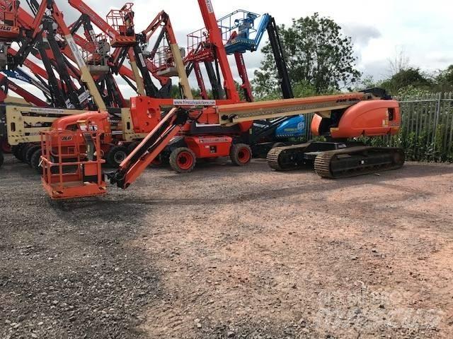 JLG 660SJC Телескопічні підйомники