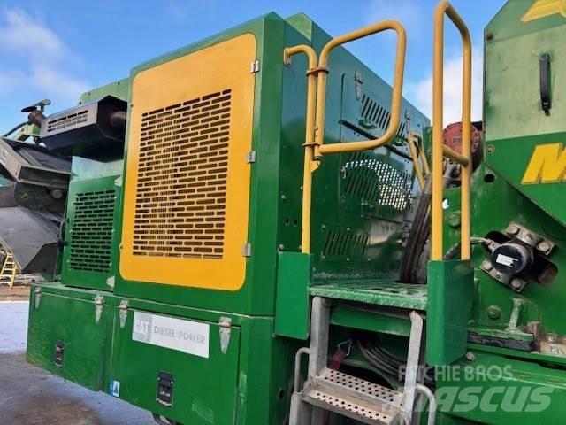 McCloskey J40 V2 Мобільні дробарки