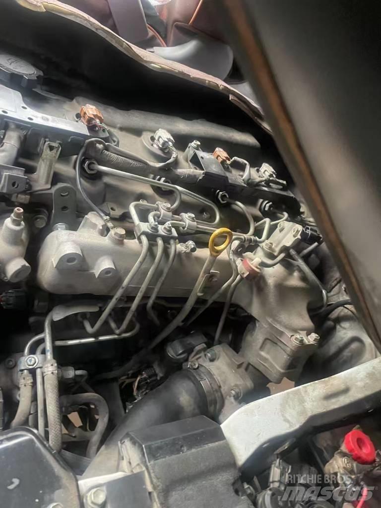 Toyota Hiace Міжміські автобуси