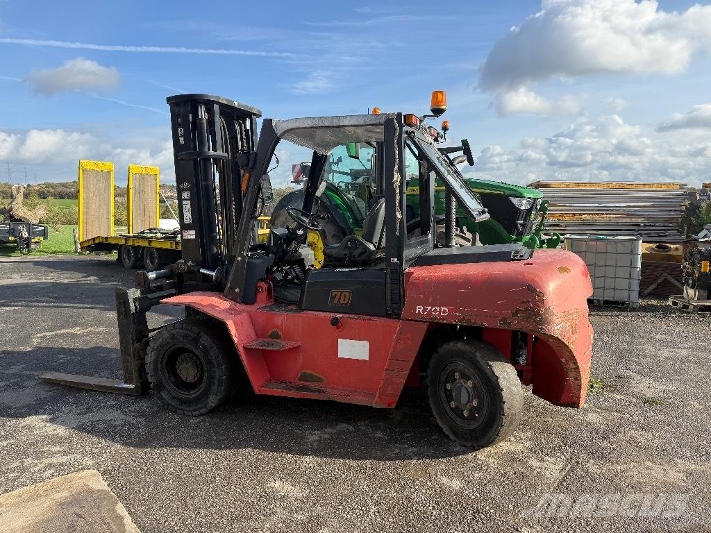 Hangcha CPCD 70 Дизельні навантажувачі