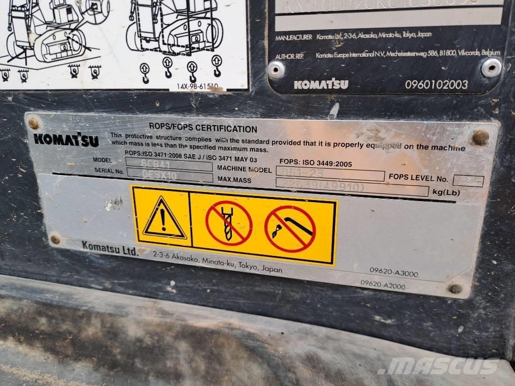 Komatsu D61PXI-23 Гусеничні бульдозери