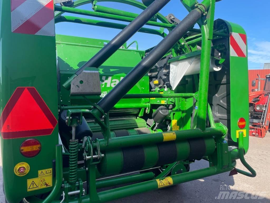 McHale Fusion 3 Plus Рулонні прес-підбирачі