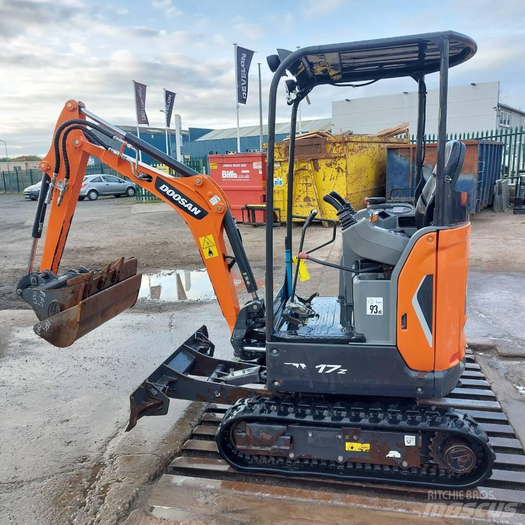 Doosan DX 17 Колісні екскаватори
