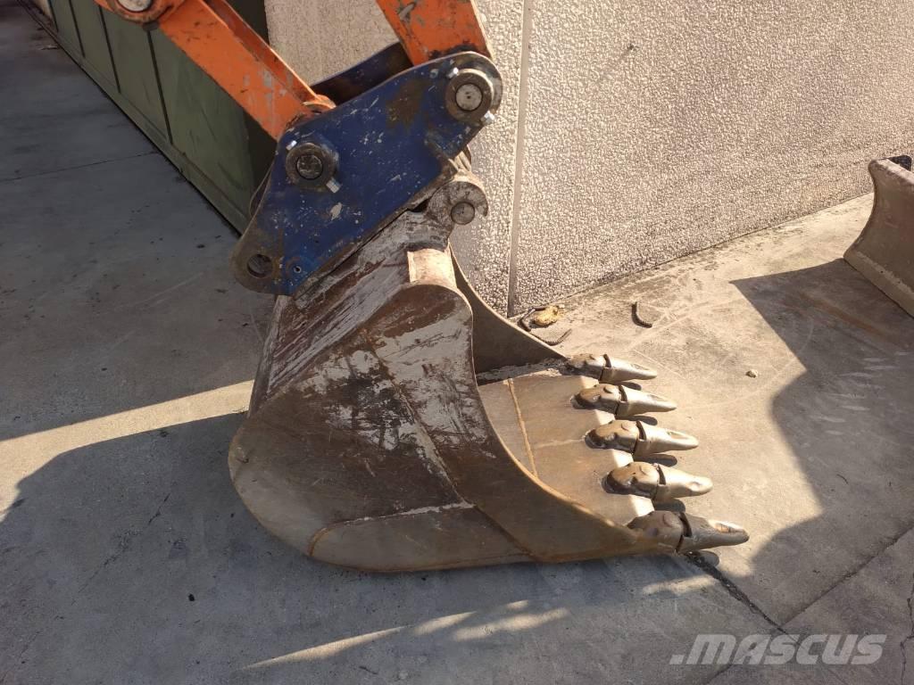 Doosan DX 85 R-3 Середні екскаватори 7т. - 12т.