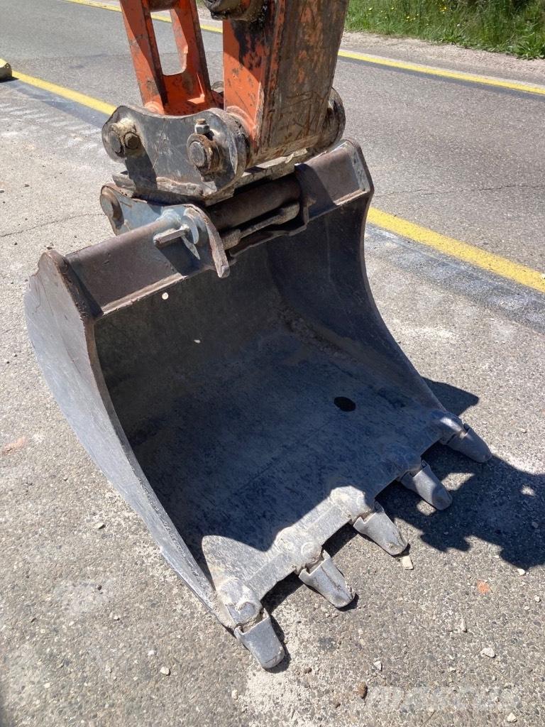 Doosan DX 85 R-3 Середні екскаватори 7т. - 12т.