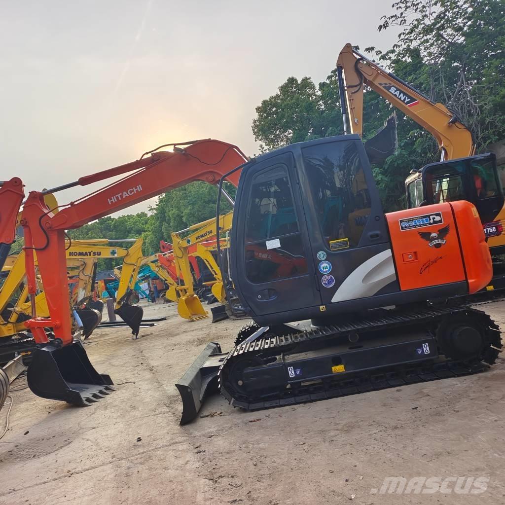 Hitachi Zaxis 70 Міні-екскаватори < 7т