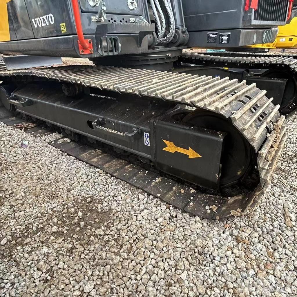 Volvo EC 140 DL Гусеничні екскаватори