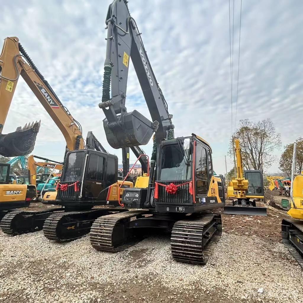 Volvo EC 140 DL Гусеничні екскаватори
