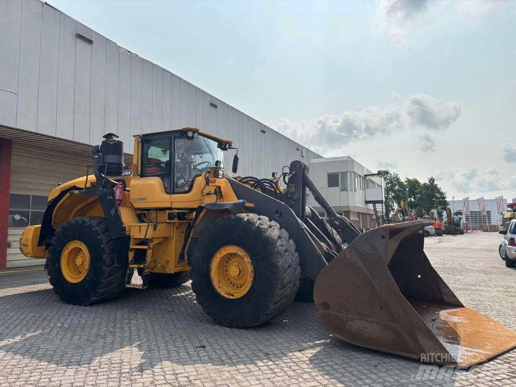 Volvo L 180 G Фронтальні навантажувачі