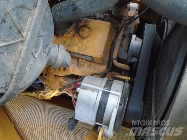 John Deere 450HL Гусеничні бульдозери