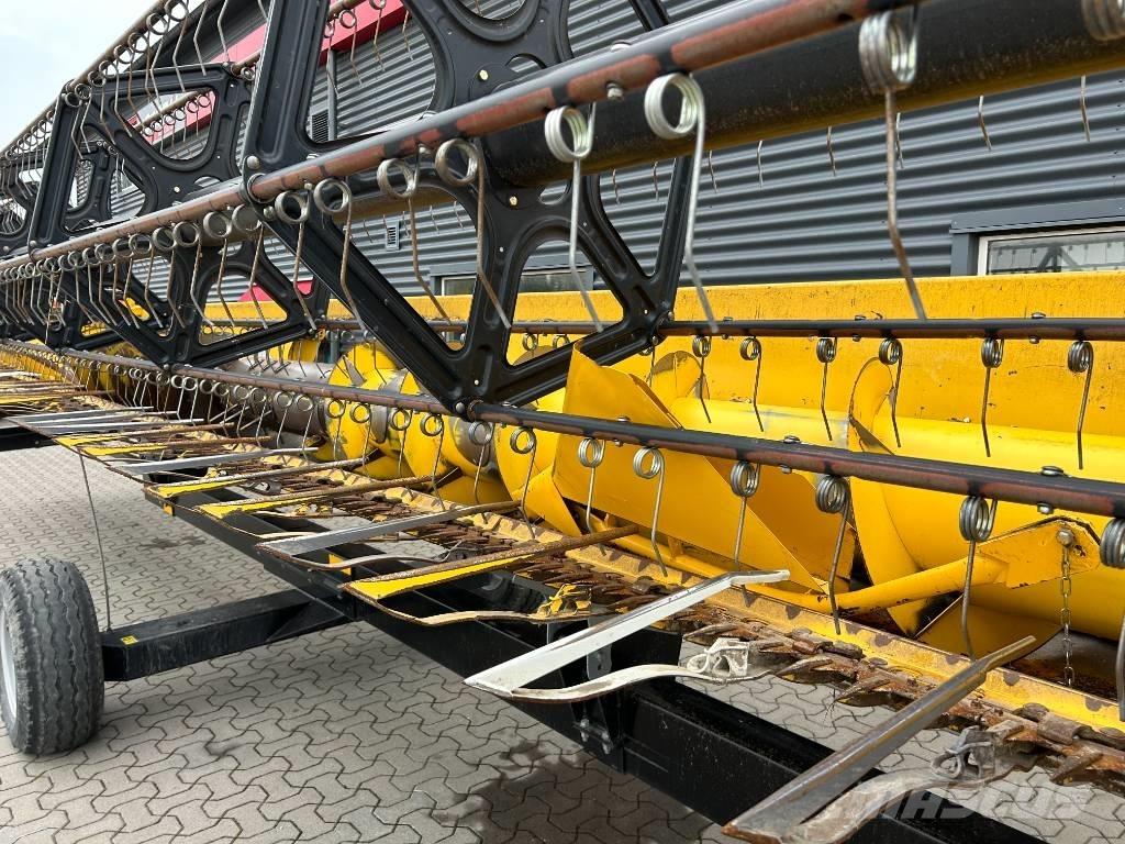 New Holland CR 9080 Зернозбиральні комбайни