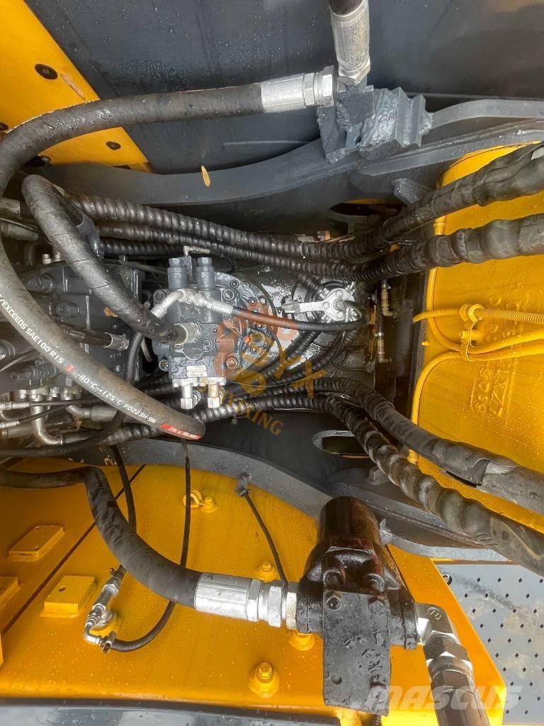 Hyundai R220LC-9 Гусеничні екскаватори