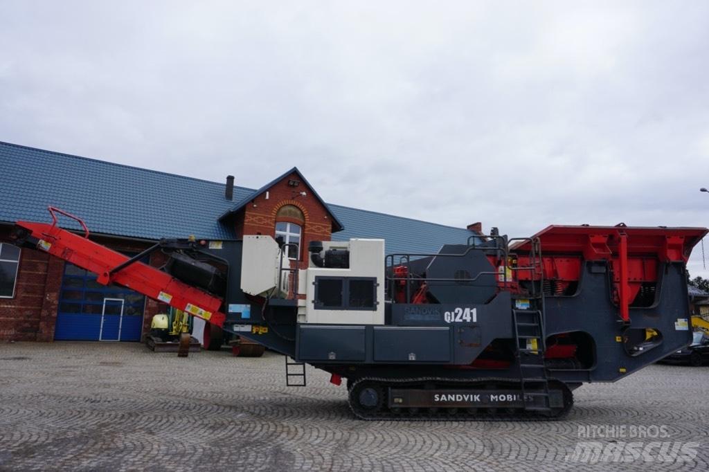 Sandvik QJ 241 Мобільні дробарки