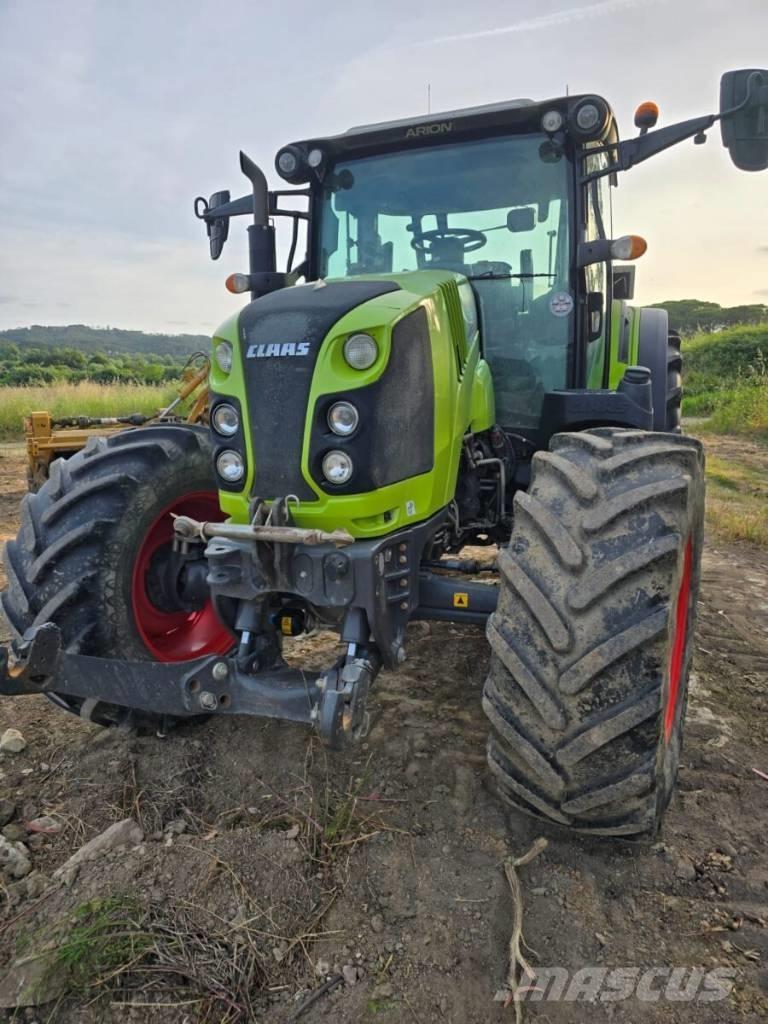 CLAAS Arion 460 Трактори