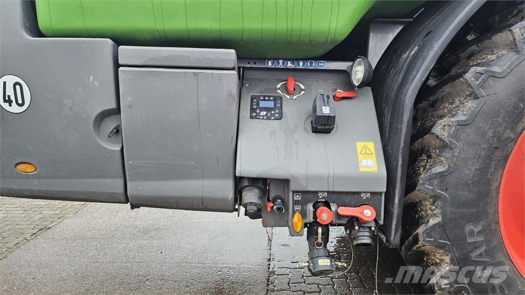 Fendt Rogator 355 Причіпні обприскувачі
