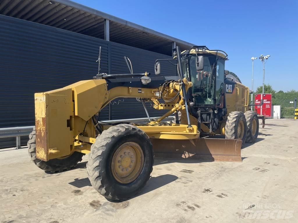 CAT 140 M2 Сортувальне обладнання