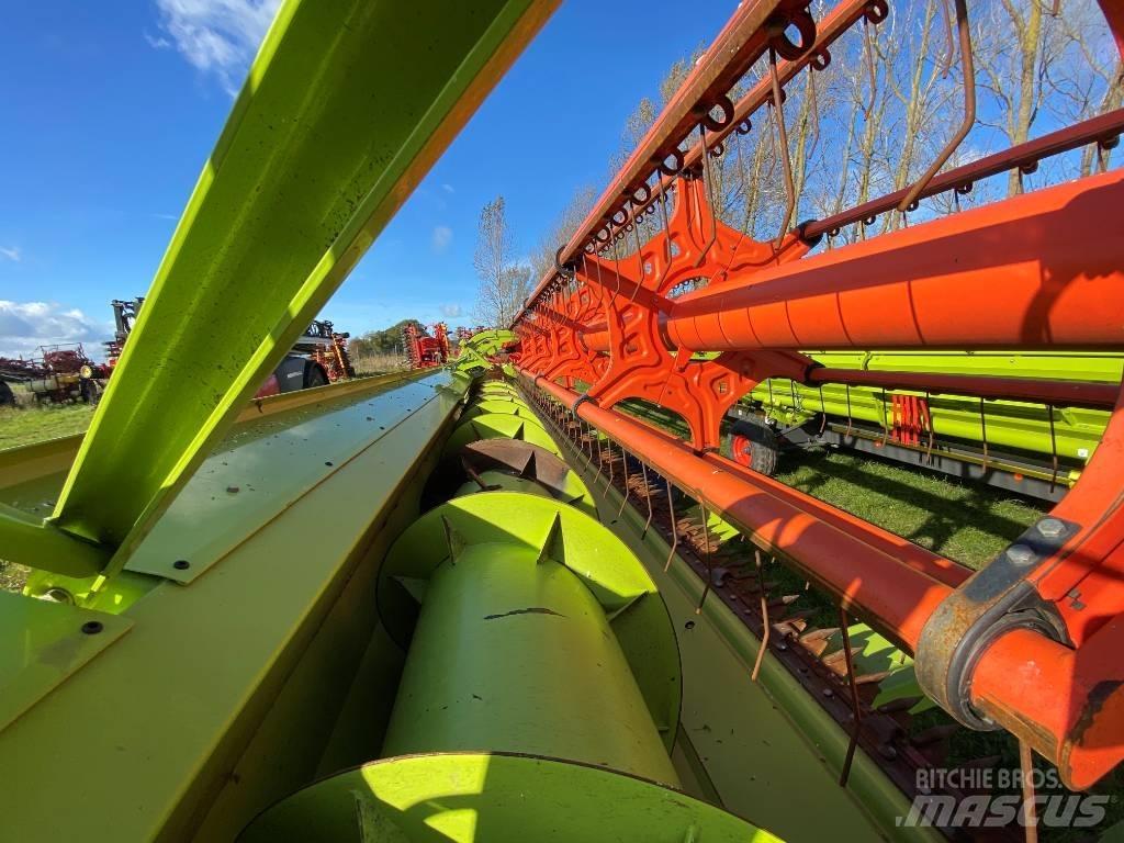 CLAAS Lexion 770 TT Зернозбиральні комбайни