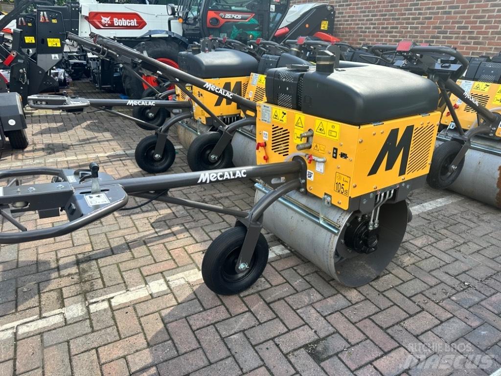 Mecalac MBR71 Грунтові котки