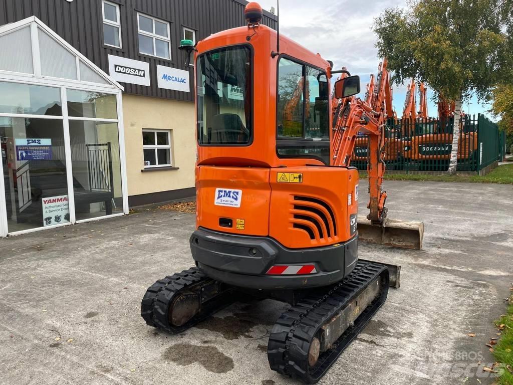Doosan DX 27 Z Міні-екскаватори < 7т