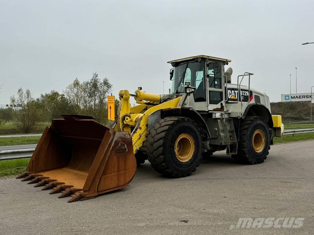 CAT 972M XE Фронтальні навантажувачі
