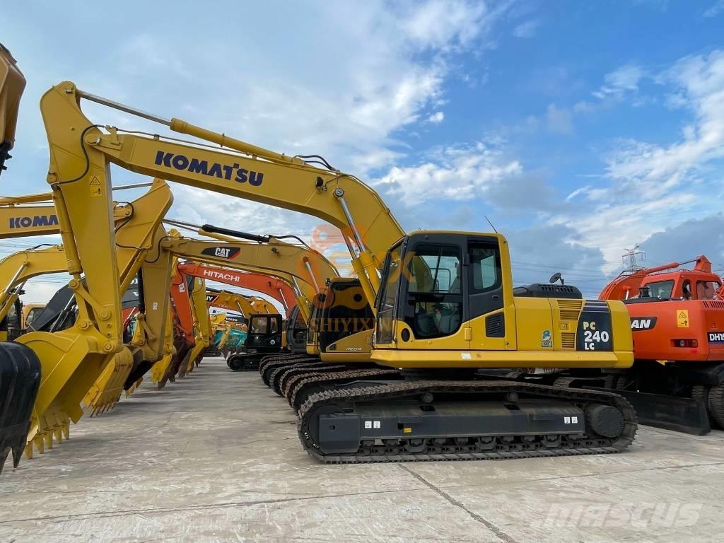 Komatsu PC 240 Гусеничні екскаватори