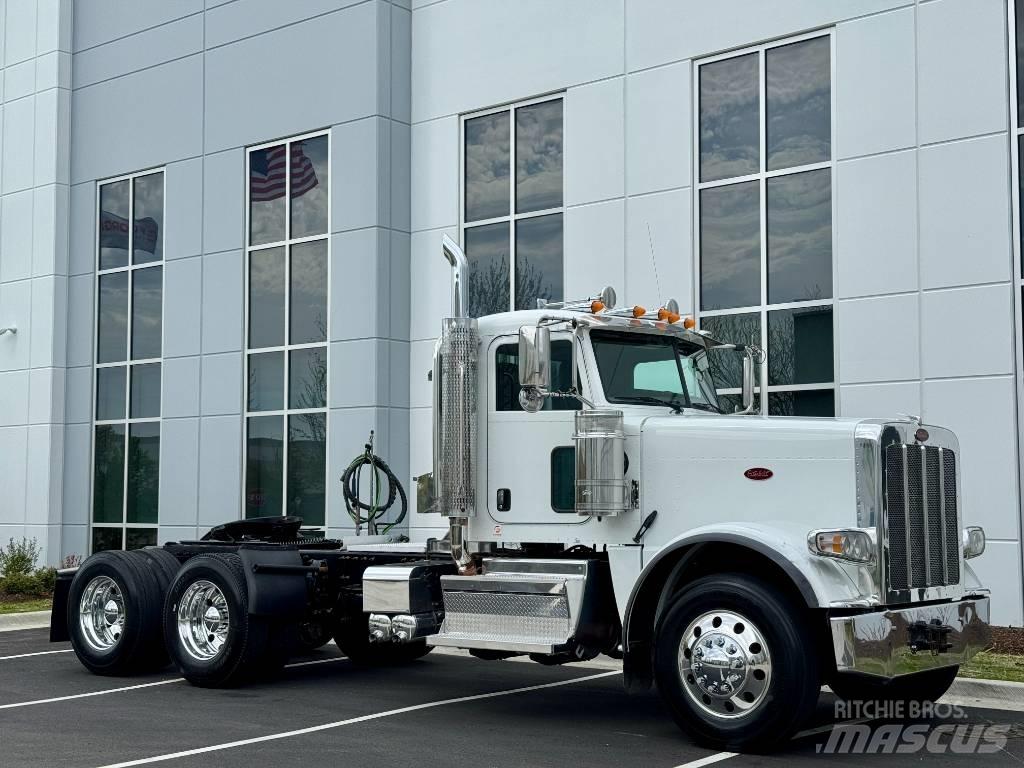 Peterbilt 389 Тягачі