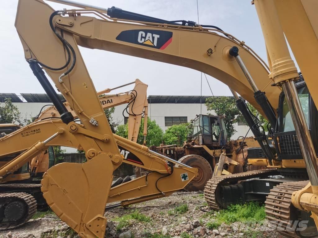 CAT 336 D2L Гусеничні екскаватори