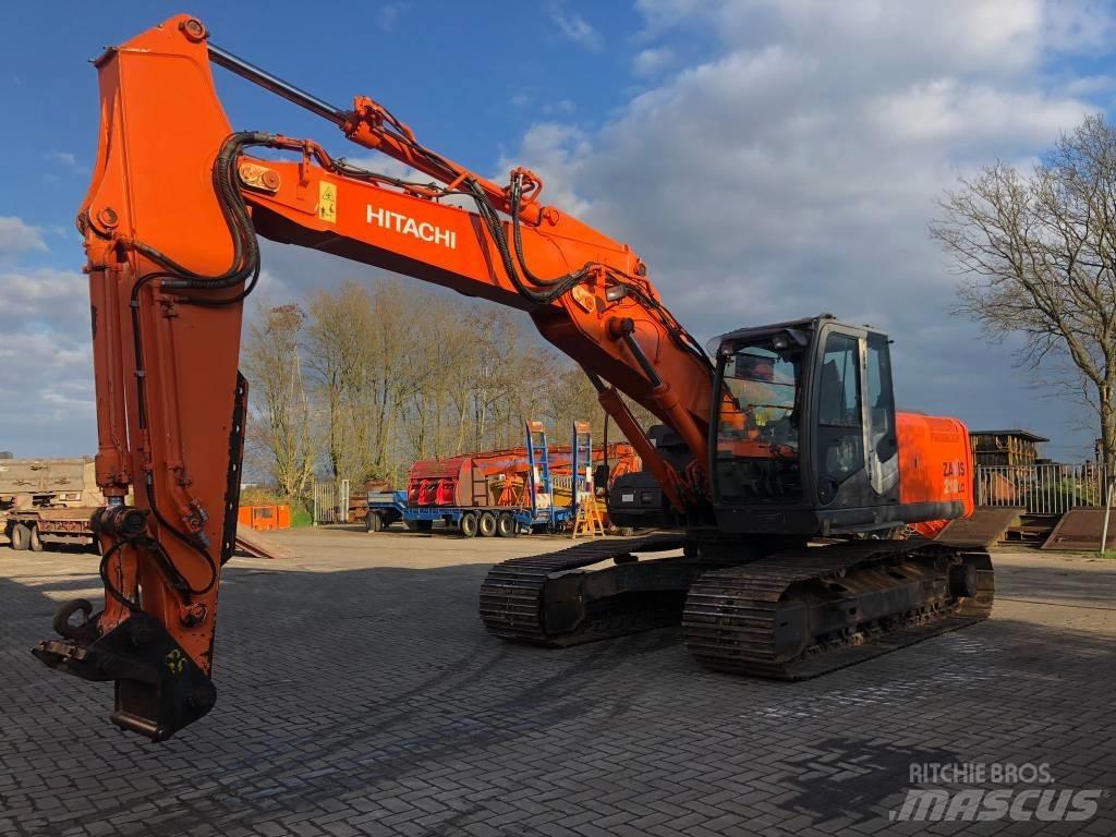 Hitachi ZX 210 LC-3 Гусеничні екскаватори