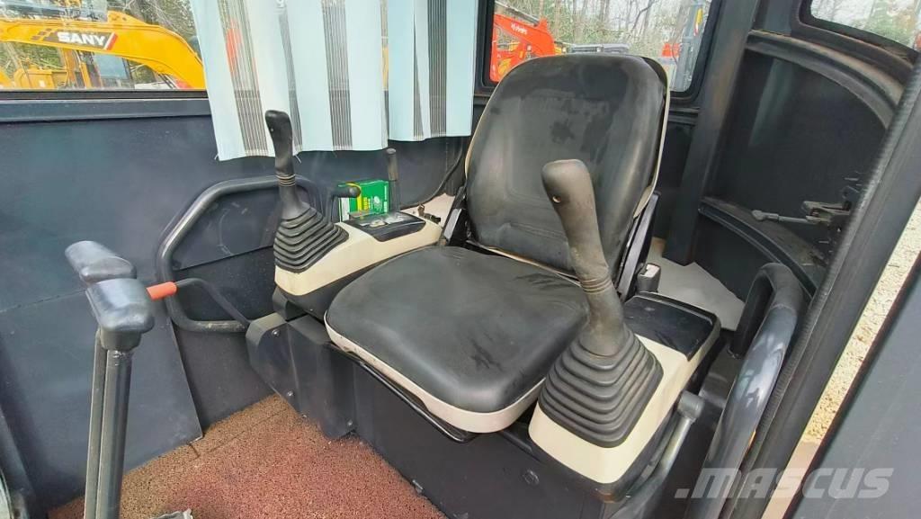 Komatsu PC 35 MR Міні-екскаватори < 7т