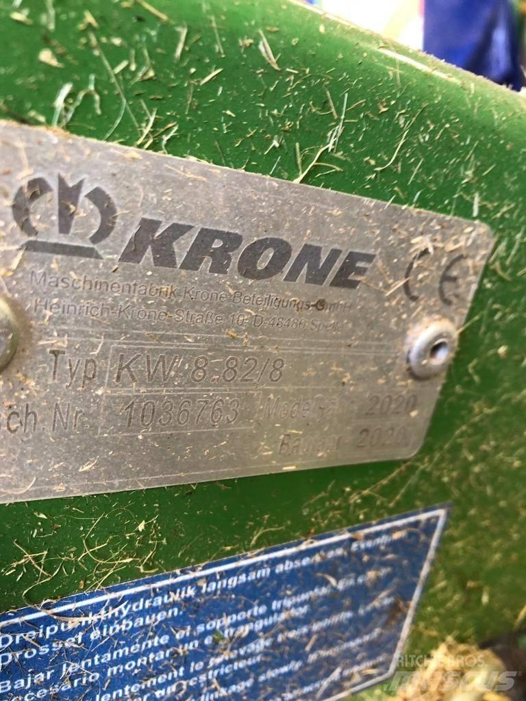 Krone 8.82/8 Tedder Граблі і сінозворушувачі