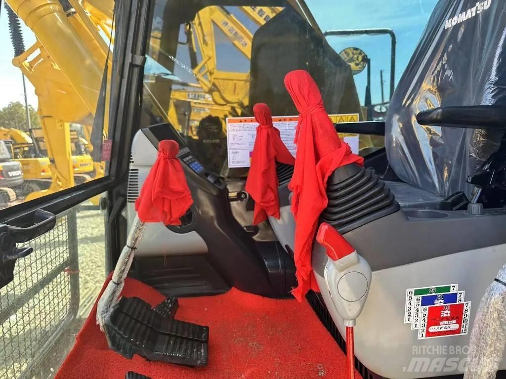 Komatsu PC 210-8 Гусеничні екскаватори