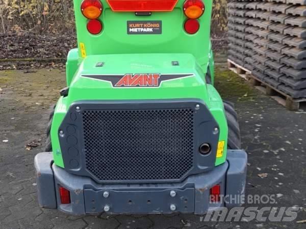 Avant 645 i Міні-навантажувачі
